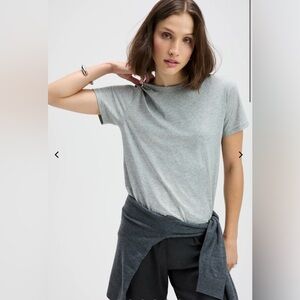 Soldout NYC T-Shirt in Gray, Size M